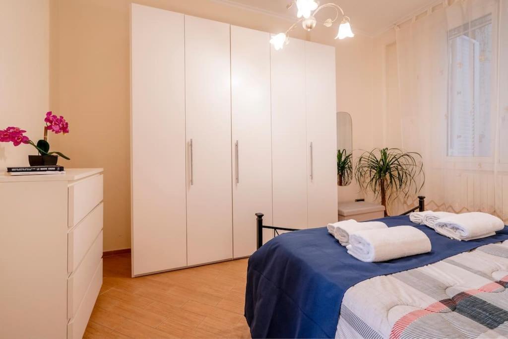 Carlotta - Italian Living Apartment Bari Exterior foto