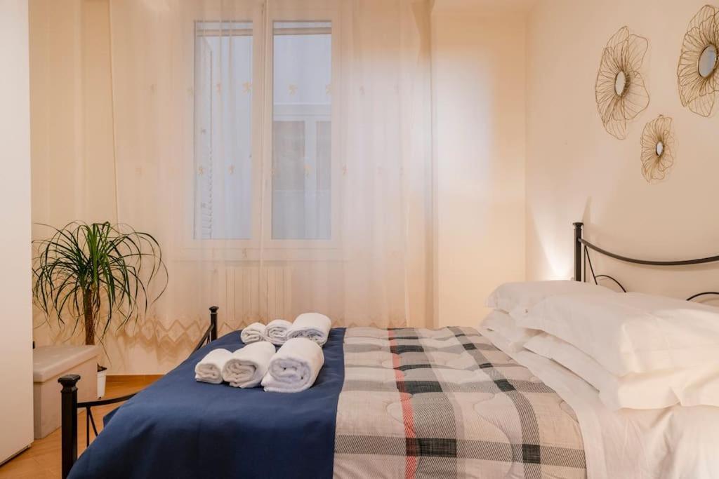 Carlotta - Italian Living Apartment Bari Exterior foto